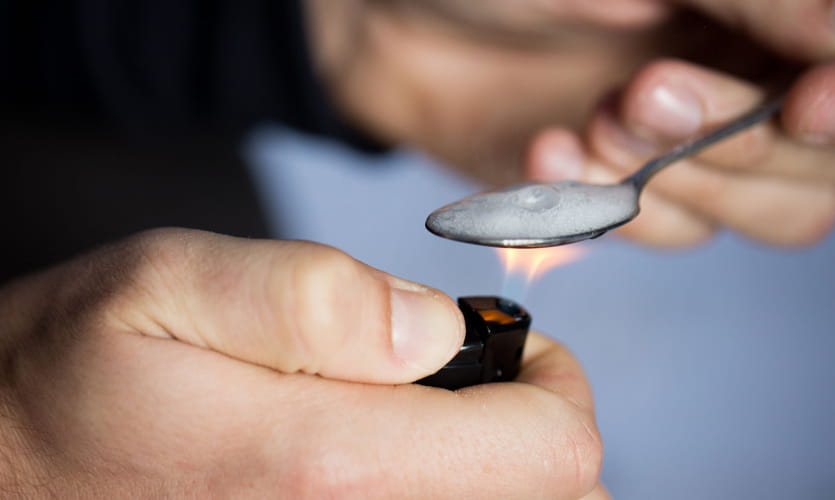 Lee más sobre el artículo El crack, una droga más destructiva que la heroína y la cocaína