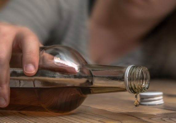 Lee más sobre el artículo Tratamiento para superar el alcoholismo