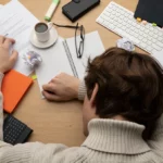 Adicción al trabajo: ¿éxito o salud? El coste de no desconectar